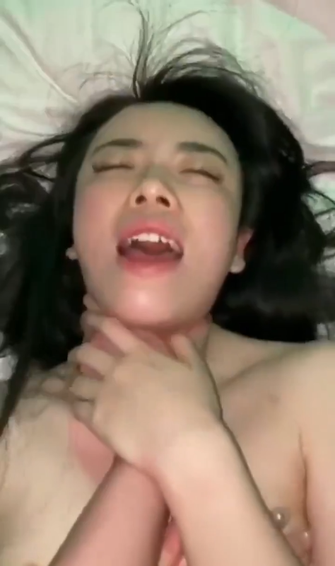 Linh Miu tung clip nóng bỏng vừa quay, cảnh sex cuồng nhiệt không che.